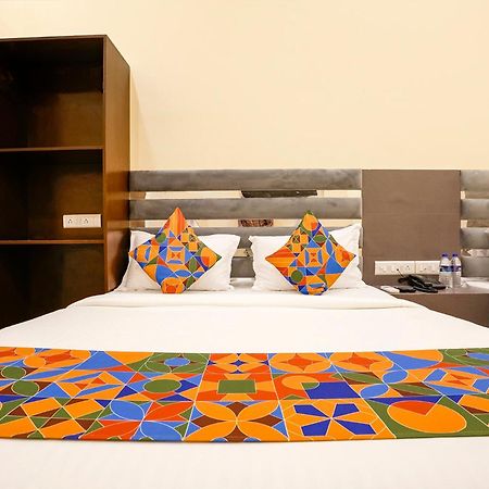 Fabhotel Freedom International - Nr Mumbai International Airport מראה חיצוני תמונה